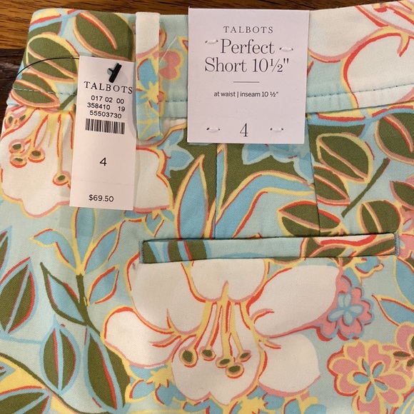 Talbot’s Walking Shorts - Picture 4 of 6